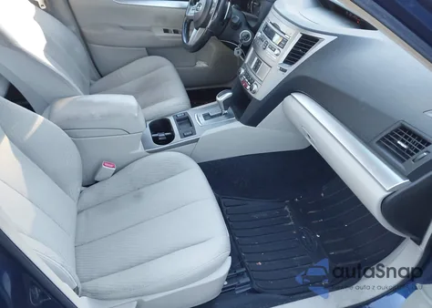 2011 Subaru Legacy 2.5I Premium из США, поврежденный, VIN 4S3BMBC67B3240012